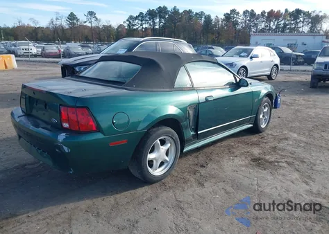 2002 Ford Mustang z USA, uszkodzony, nr VIN 1FAFP44472F228237
